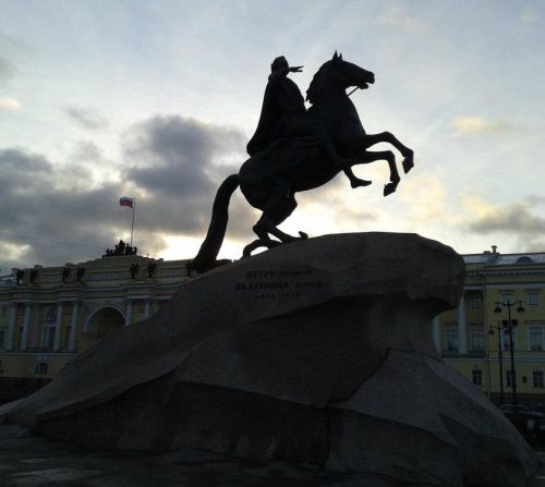 Гарри Беар - Создатель