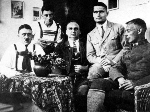 Елена Съянова - Гитлер_директория
