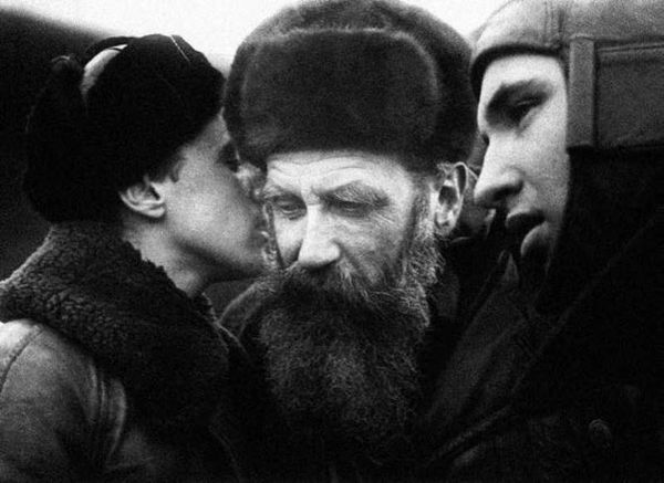Юрий Бурлаков - Папанинская четверка: взлеты и падения