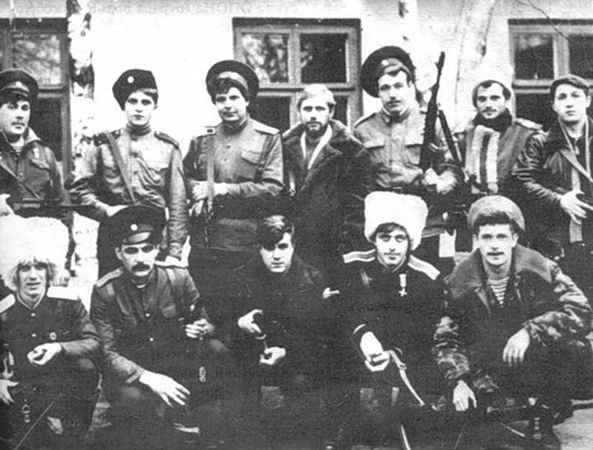 Владимир Ефремов - Эдельвейсы для Любаши. Коричневый туман над Днестром (сборник)