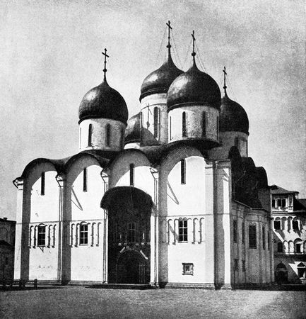 Марина Дмитриева - Италия в Сарматии. Пути Ренессанса в Восточной Европе